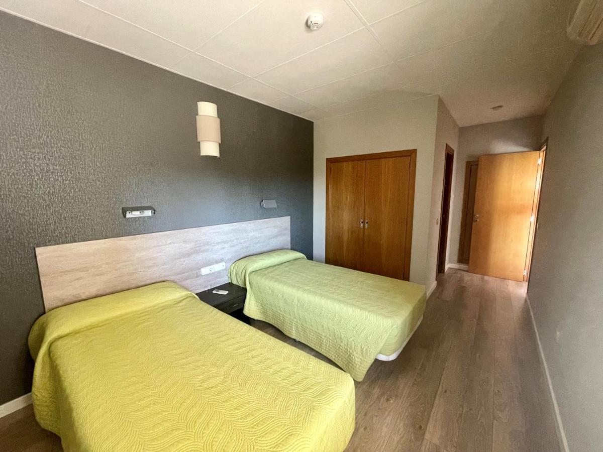 Costablanca Explore Hostel Sports & Events La Marina Exterior photo