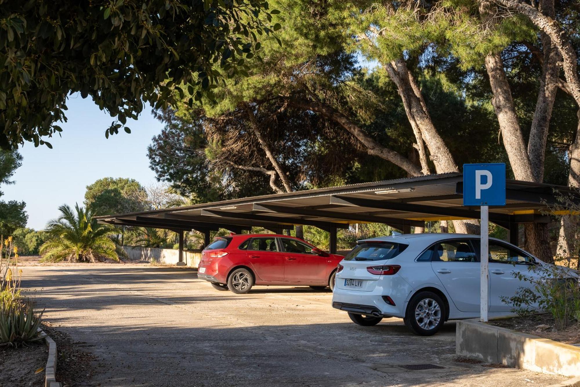 Costablanca Explore Hostel Sports & Events La Marina Exterior photo