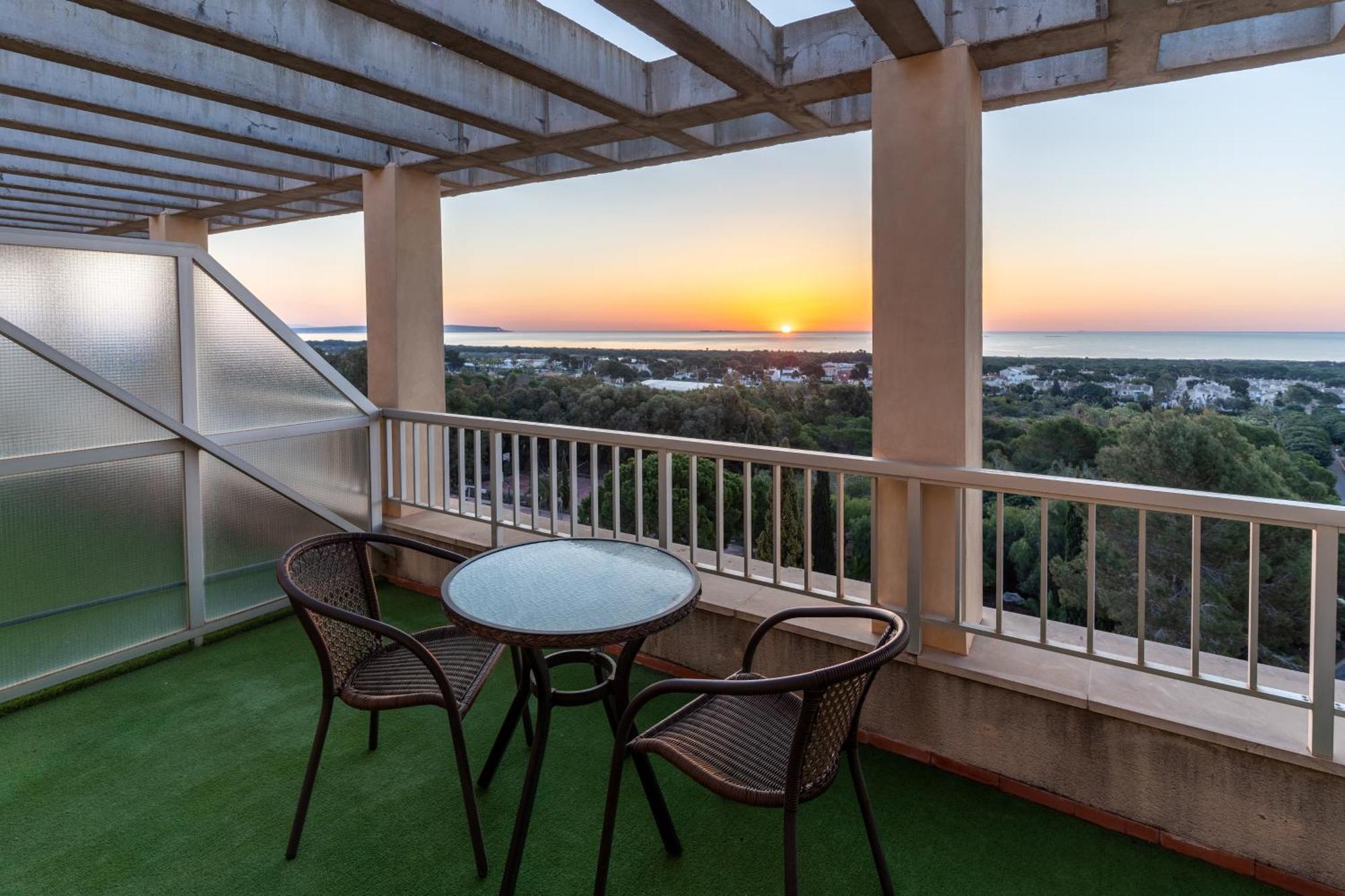 Costablanca Explore Hostel Sports & Events La Marina Room photo